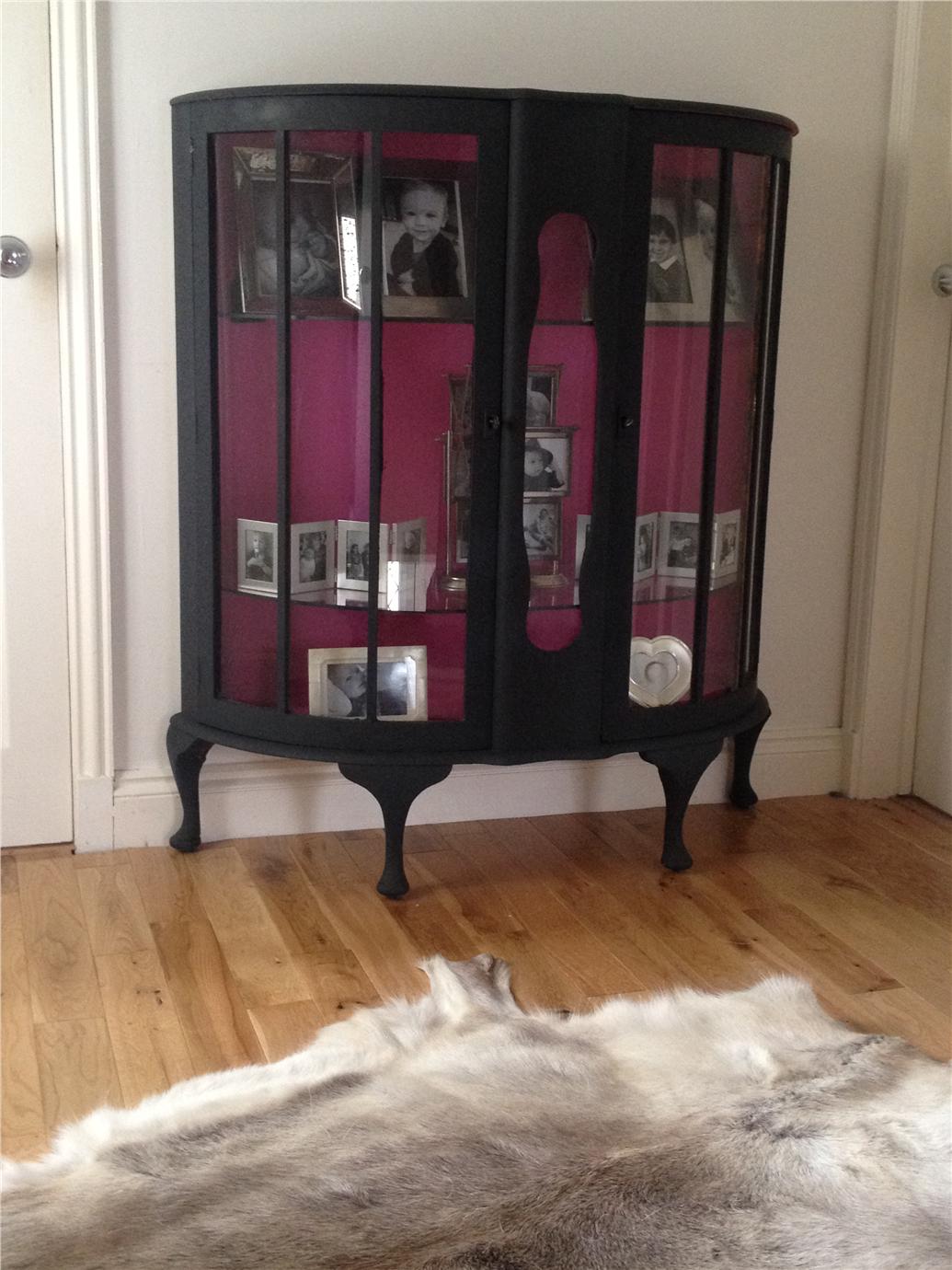 Краска Farrow & Ball цвет Off-Black 57 Estate Emulsion 0,1 л фото в интерьере Краска Farrow & Ball цвет Off-Black 57 Estate Emulsion 0,1 л фото в интерьере