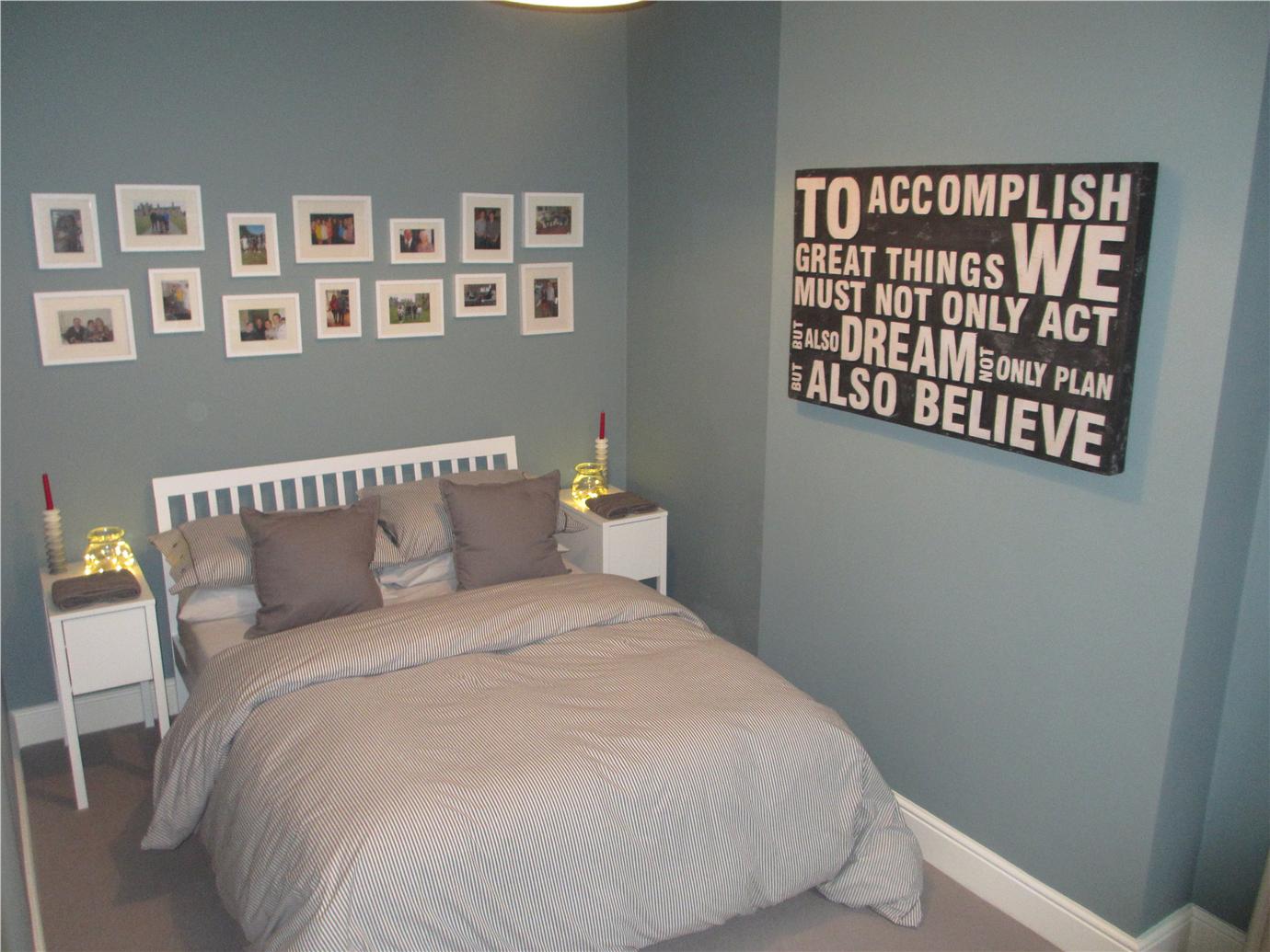 Краска Farrow & Ball цвет Oval Room Blue 85 Dead Flat 0,75 л фото в интерьере Краска Farrow & Ball цвет Oval Room Blue 85 Dead Flat 0,75 л фото в интерьере