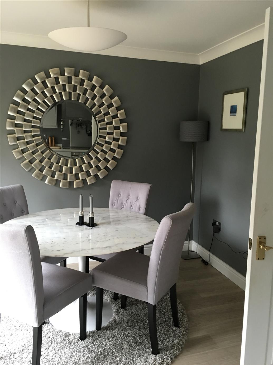 Краска Farrow & Ball цвет Plummett 272 Estate Emulsion 0,1 л фото в интерьере