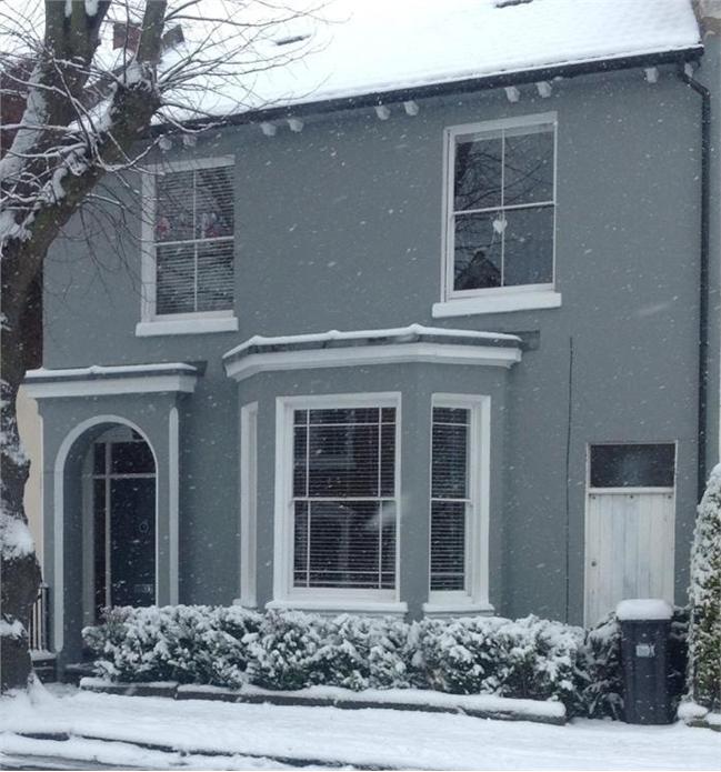 Краска Farrow & Ball цвет Plummett 272 Estate Emulsion 0,1 л фото в интерьере