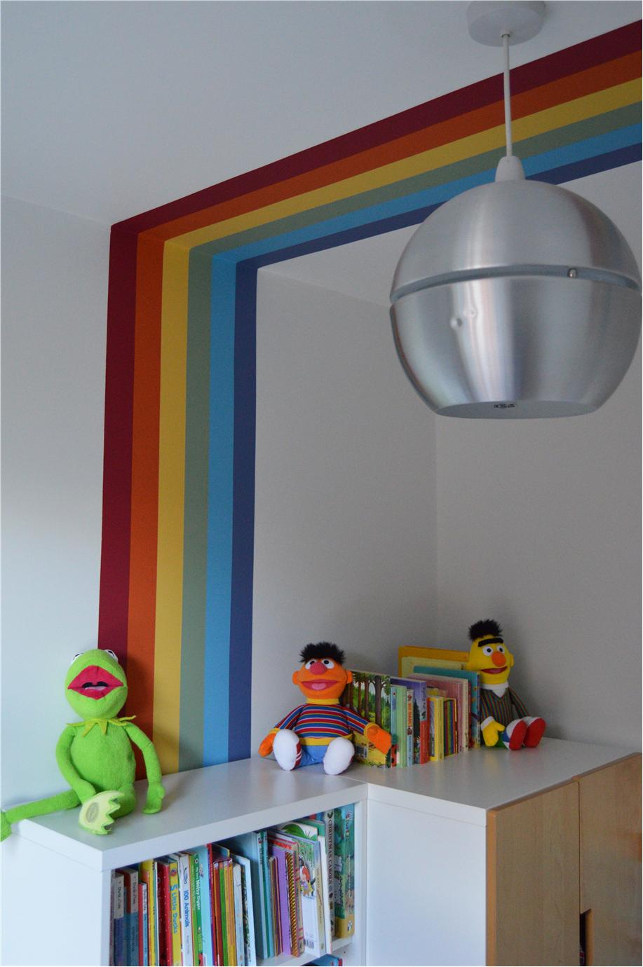 Краска Farrow & Ball цвет Rectory Red 217 Estate Emulsion 0,1 л фото в интерьере