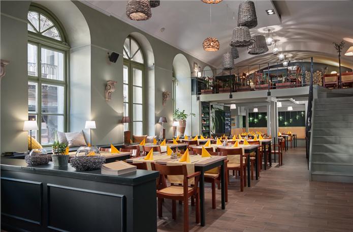 Краска Farrow & Ball цвет Studio Green 93 Exterior Eggshell 0,75 л фото в интерьере Краска Farrow & Ball цвет Studio Green 93 Exterior Eggshell 0,75 л фото в интерьере