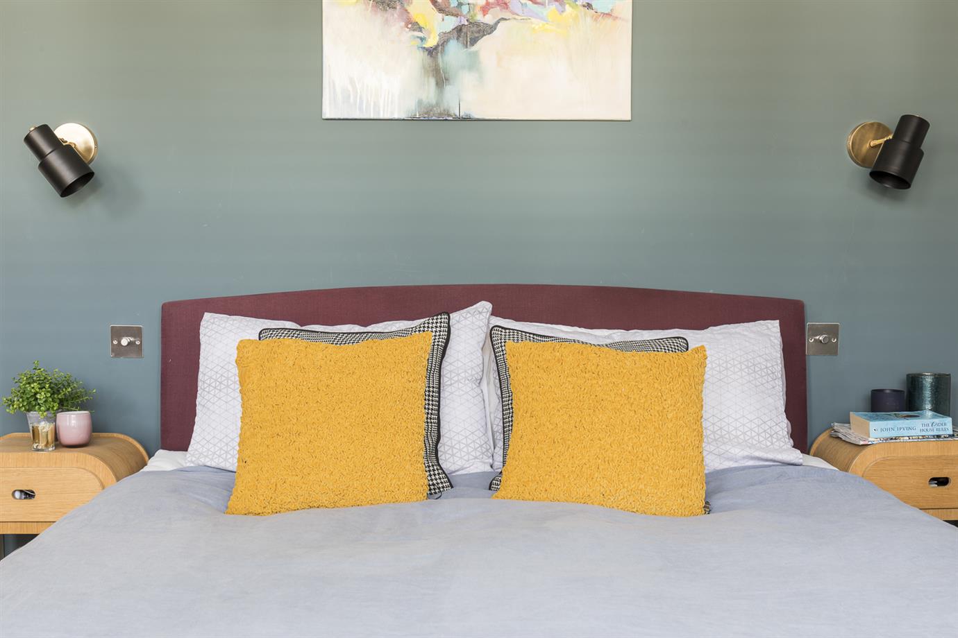 Краска Farrow & Ball цвет Inchyra Blue 289 Modern Emulsion 5 л фото в интерьере Краска Farrow & Ball цвет Inchyra Blue 289 Modern Emulsion 5 л фото в интерьере