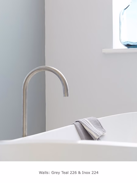 Краска Little Greene цвет Shallows 223 Absolute Matt 0,25 л фото в интерьере