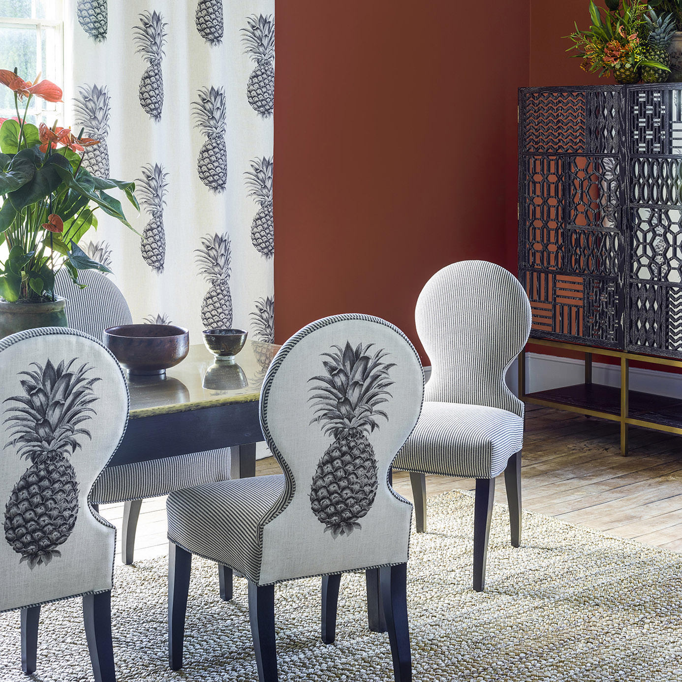 Краска Sanderson цвет Bengal Red Active Emulsion 0,2 л