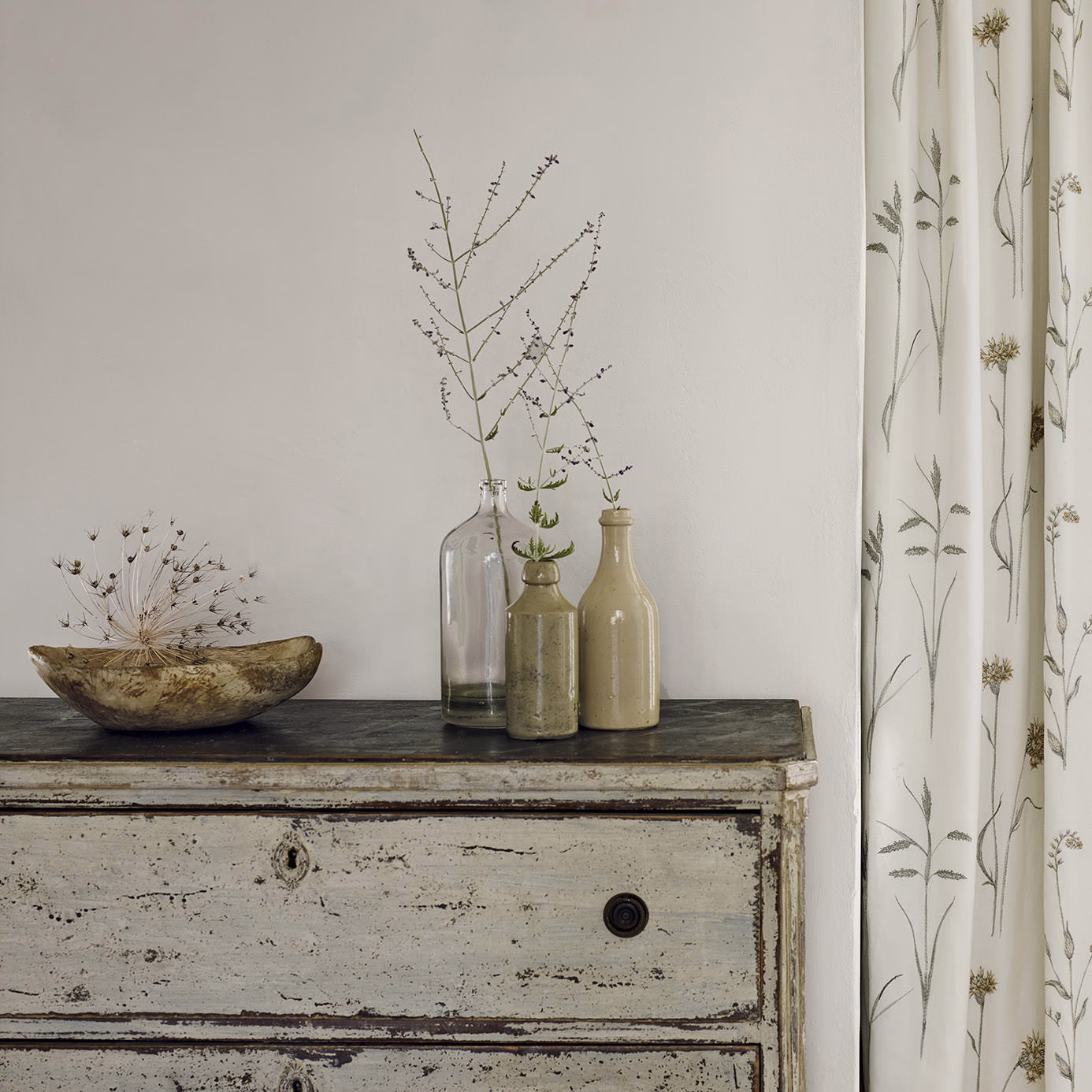Краска Sanderson цвет Sky Grey Active Emulsion 2,5 л