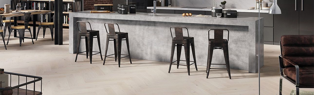 Паркетная доска Barlinek Pure Classico Line Дуб Cappuccino 725×130×14 венгерская елка с замком Optilock фото в интерьере