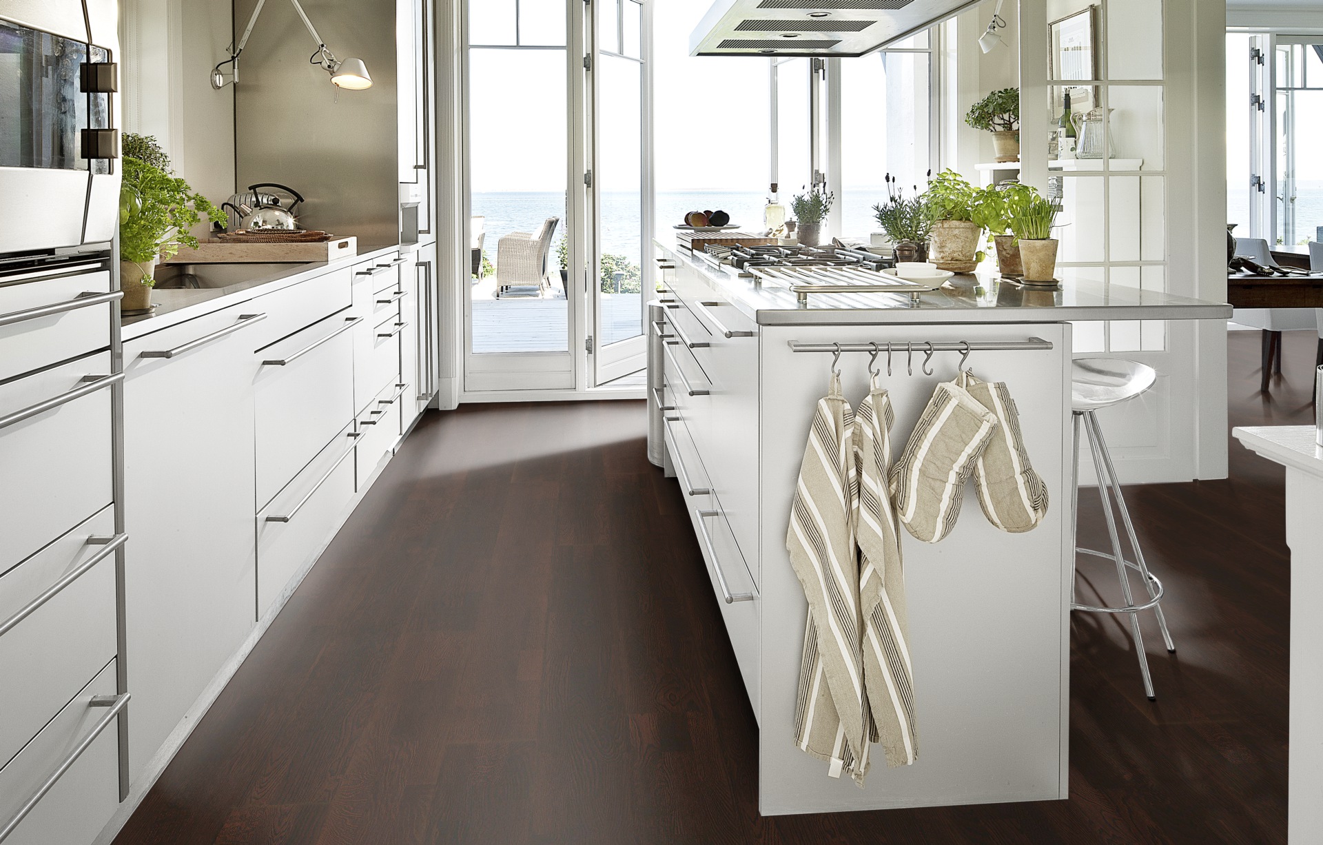 Паркетная доска Kahrs Трес Дуб Супай Supay 133NABEK5LUW240 Variation 2423×200×13 фото в интерьере