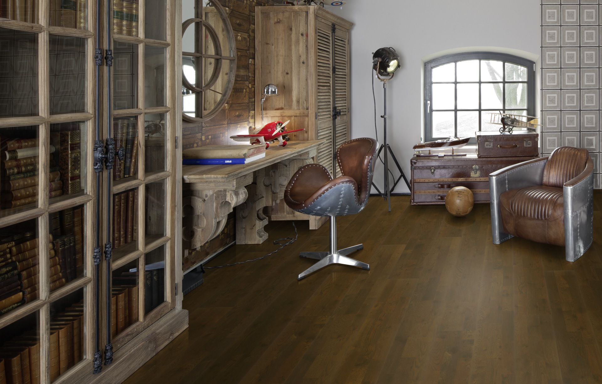 Паркетная доска Kahrs Гармония Дуб Брауни Brownie 153N6CEKA1KW240 Lively 2423×200×15 фото в интерьере