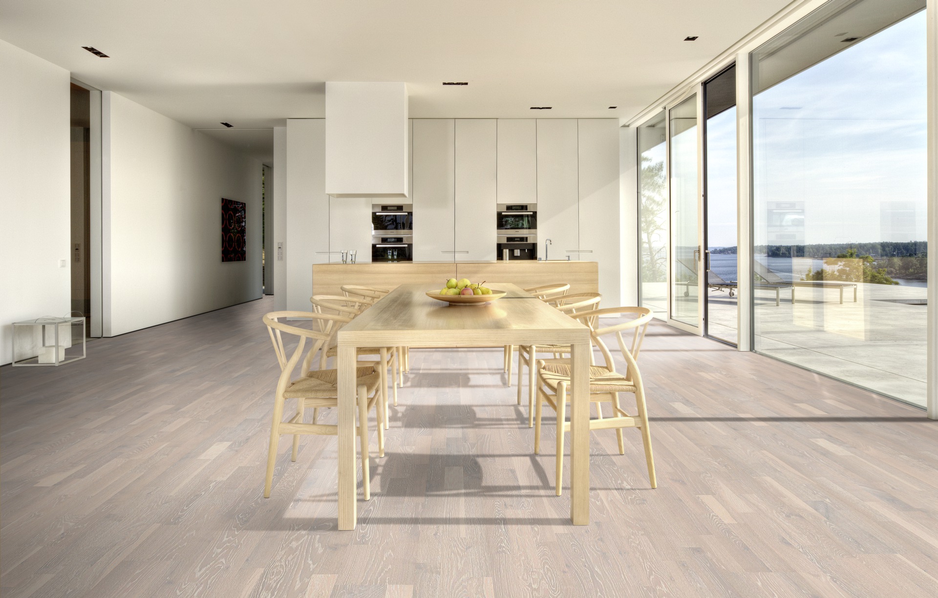 Паркетная доска Kahrs Гармония Дуб Известняк Limestone 153N0BEK0WKW240 Lively 2423×200×15 фото в интерьере