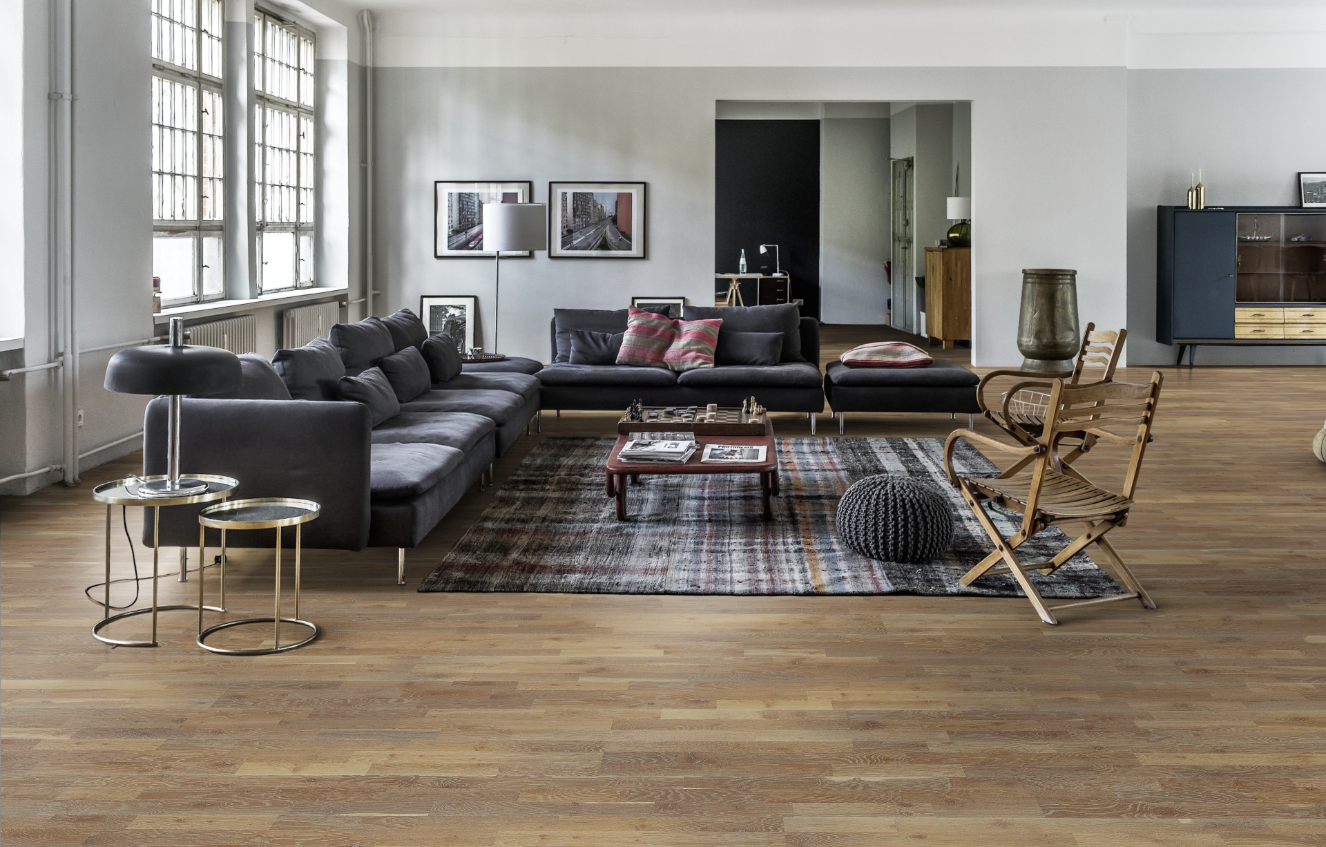 Паркетная доска Kahrs Гармония Дуб Камень Stone 153N6EEKFGKW240 Lively 2423×200×15 фото в интерьере