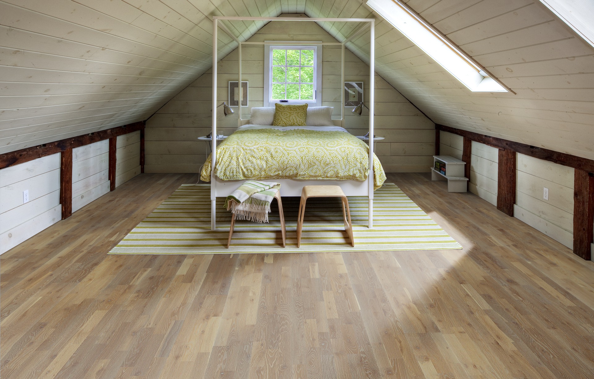 Паркетная доска Kahrs Гармония Дуб Камень Stone 153N6EEKFGKW240 Lively 2423×200×15 фото в интерьере