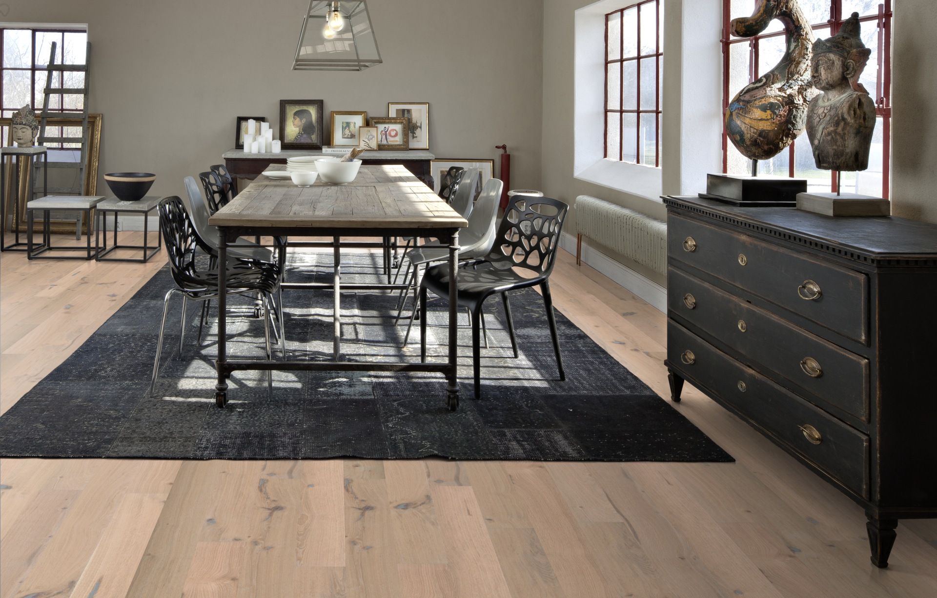 Паркетная доска Kahrs Хабитэт Дуб Колониальный Colony 1810×150×7 фото в интерьере Паркетная доска Kahrs Хабитэт Дуб Колониальный Colony 1810×150×7 фото в интерьере