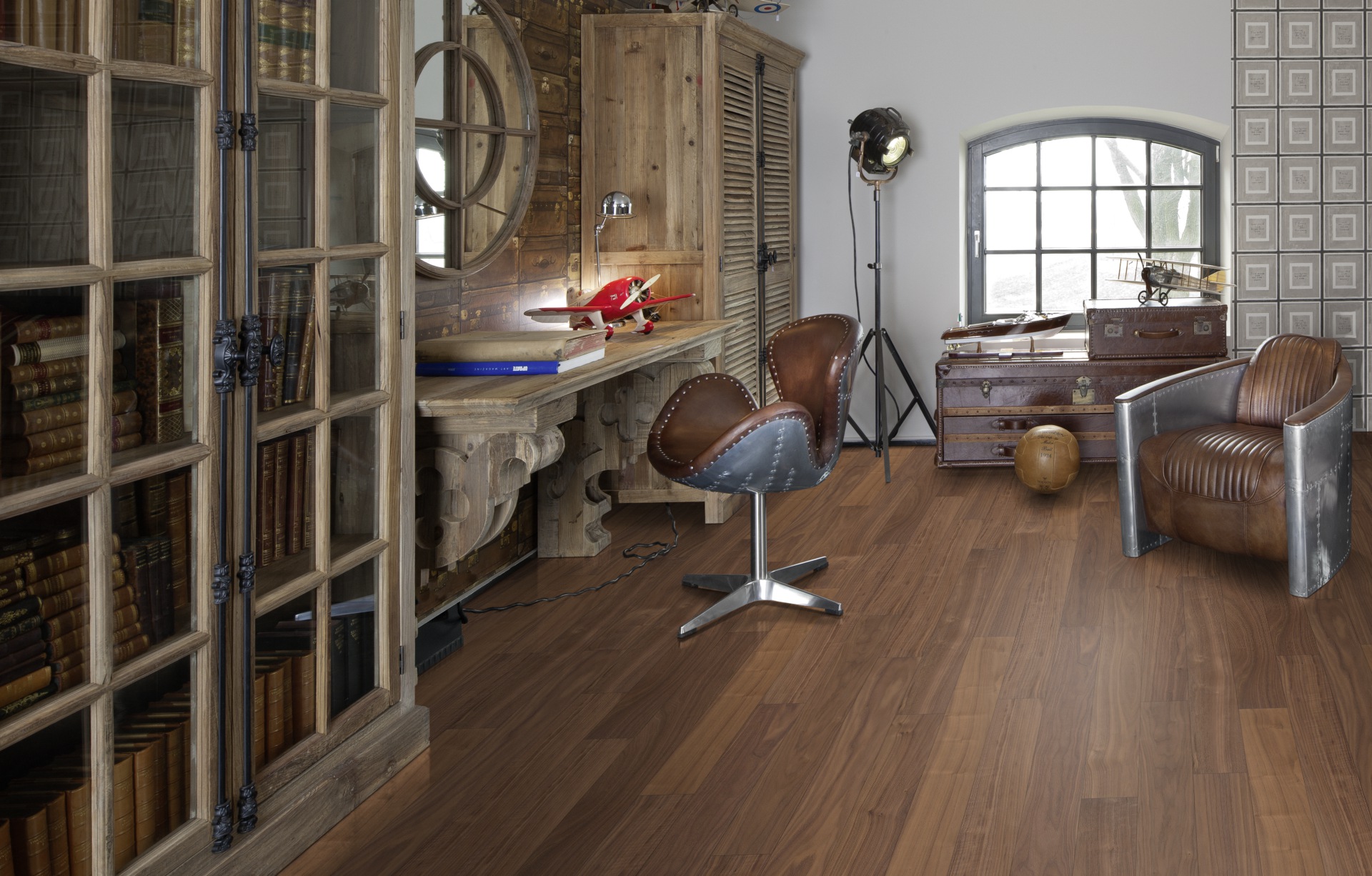 Паркетная доска Kahrs Ливинг Орех Какао Cocoa 1225×118×7 фото в интерьере