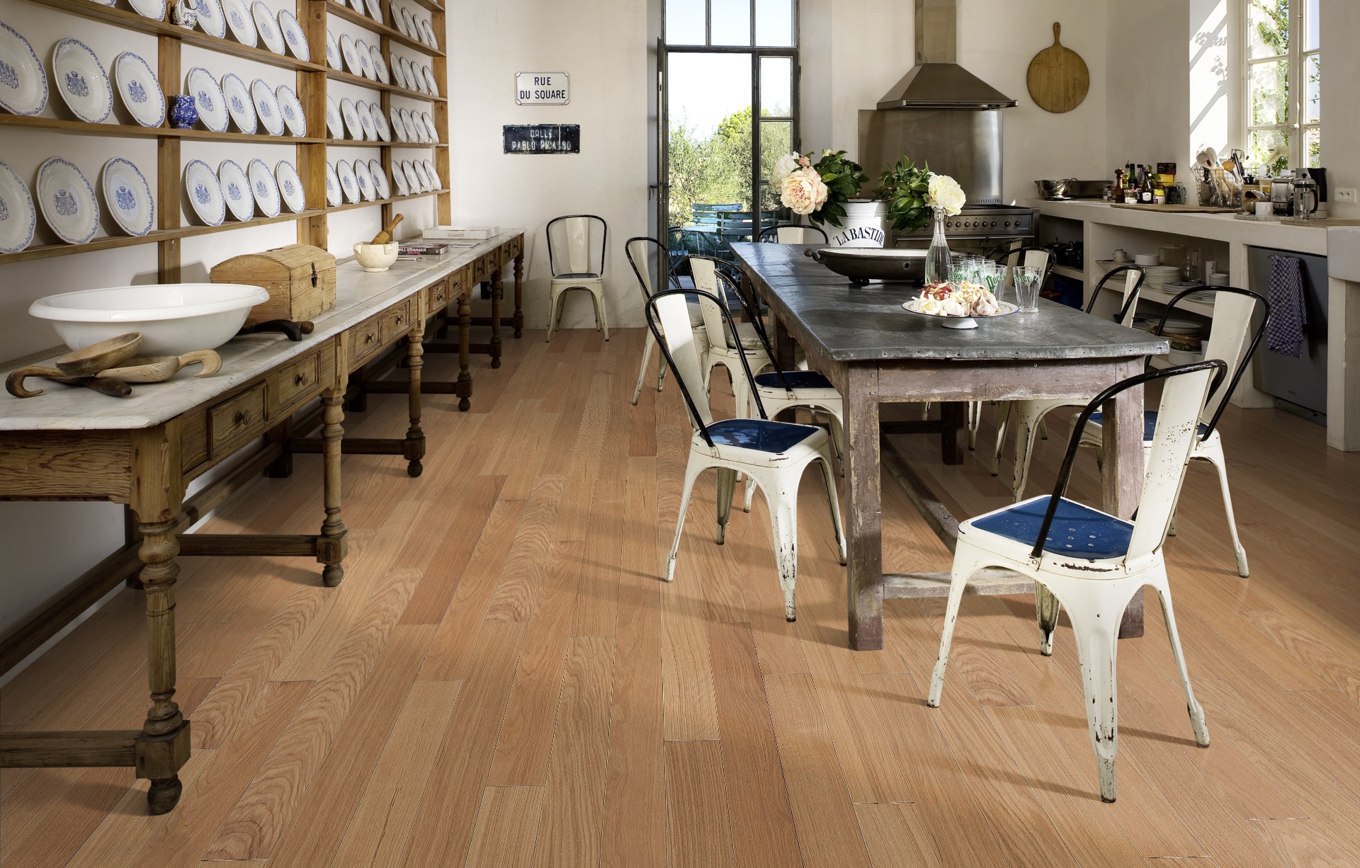 Паркетная доска Kahrs Ливинг Дуб Сахар Sugar 1225×118×7 фото в интерьере Паркетная доска Kahrs Ливинг Дуб Сахар Sugar 1225×118×7 фото в интерьере