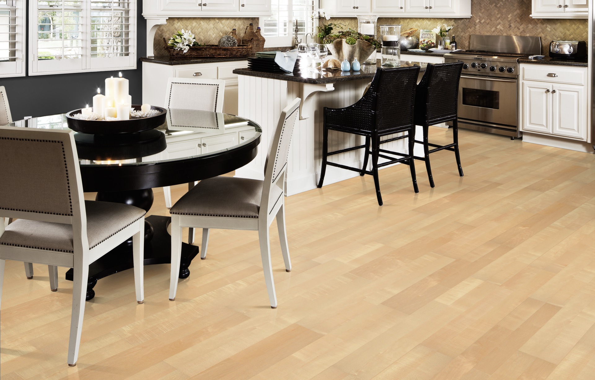 Паркетная доска Kahrs Лодж Дуб Бриз Breeze матовый лак 1225×193×7 фото в интерьере Паркетная доска Kahrs Лодж Дуб Бриз Breeze матовый лак 1225×193×7 фото в интерьере