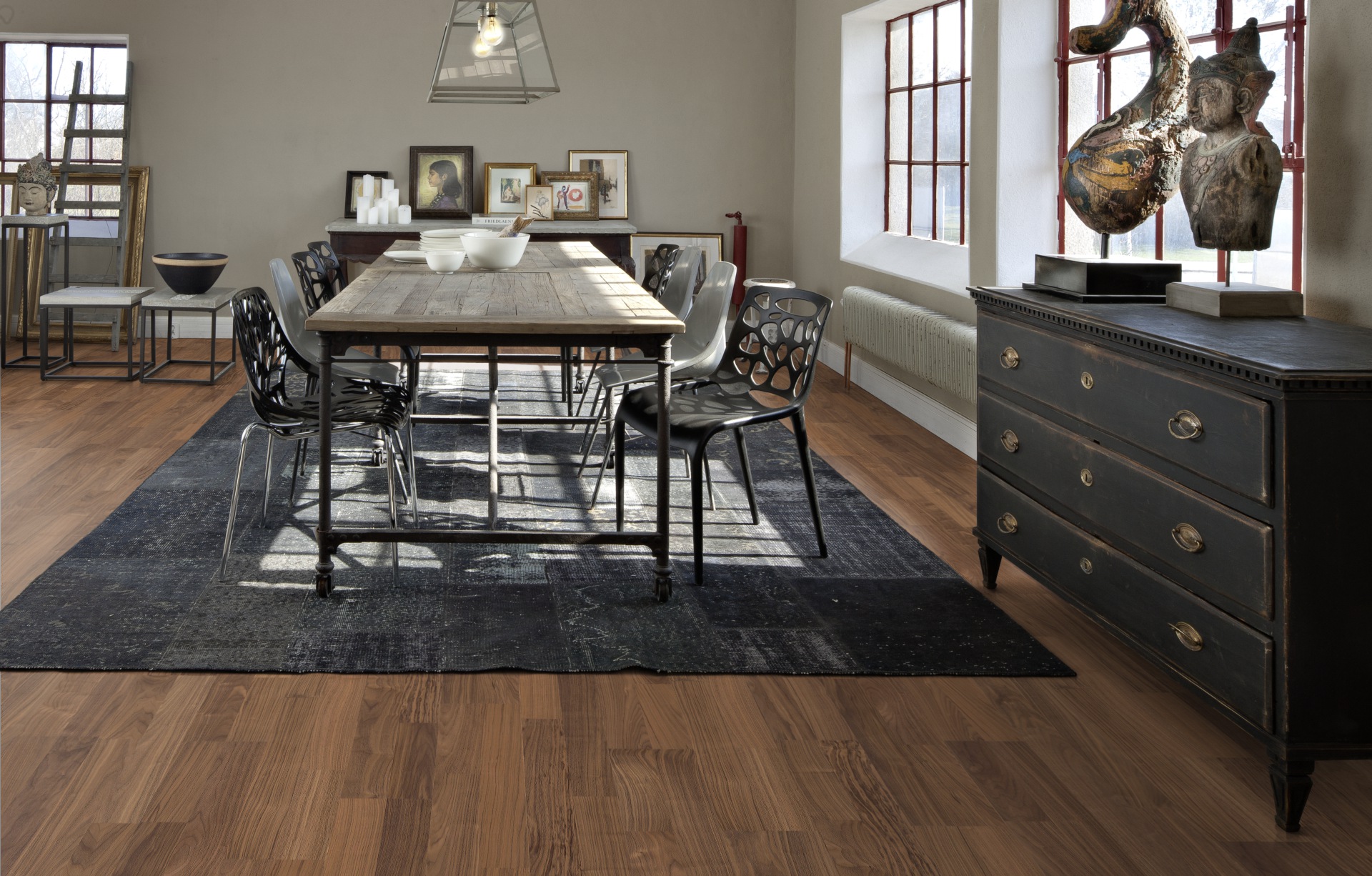 Паркетная доска Kahrs Лодж Орех Цветок Bloom 1225×193×7 фото в интерьере Паркетная доска Kahrs Лодж Орех Цветок Bloom 1225×193×7 фото в интерьере