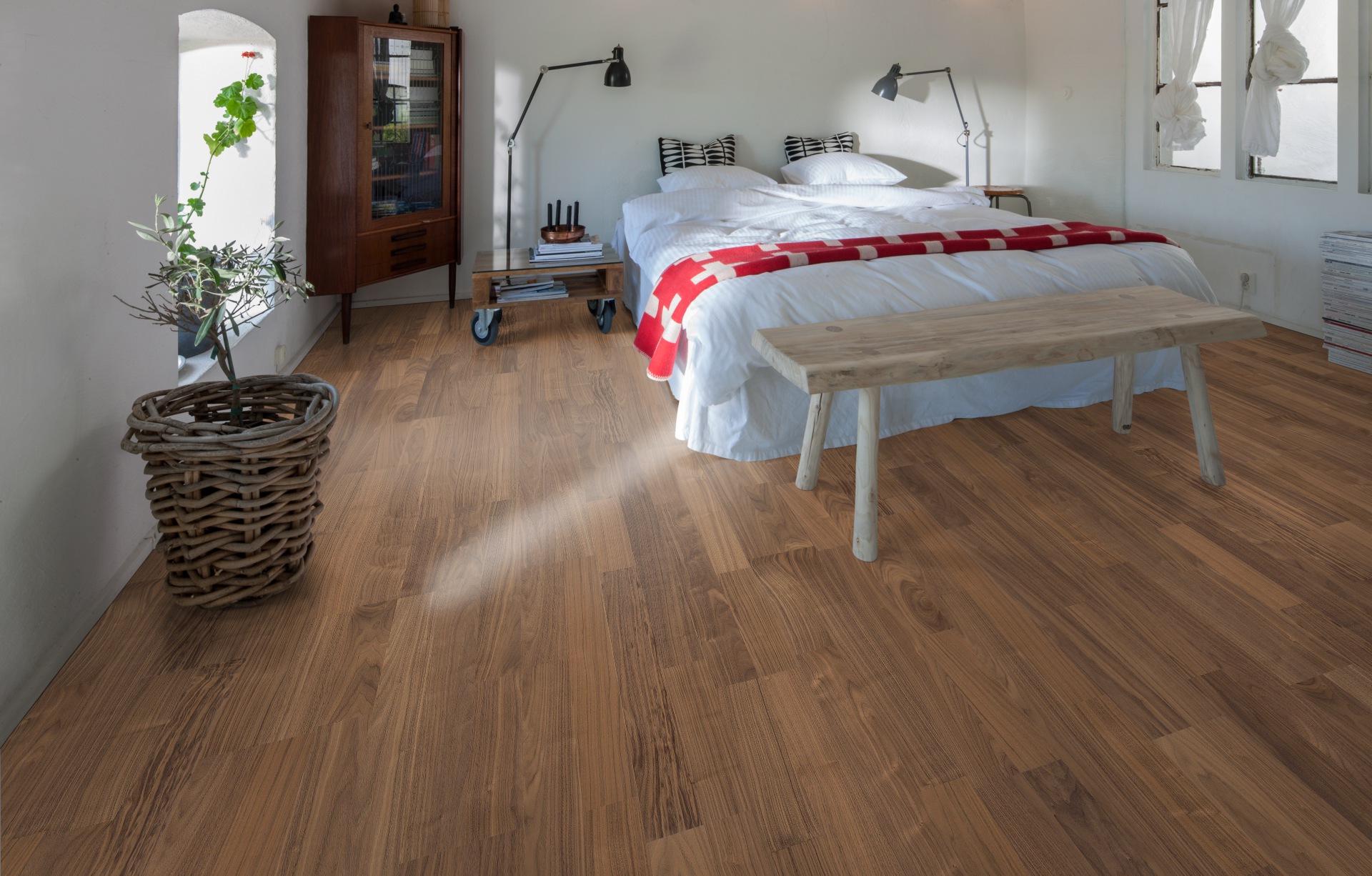 Паркетная доска Kahrs Лодж Орех Цветок Bloom 1225×193×7 фото в интерьере Паркетная доска Kahrs Лодж Орех Цветок Bloom 1225×193×7 фото в интерьере