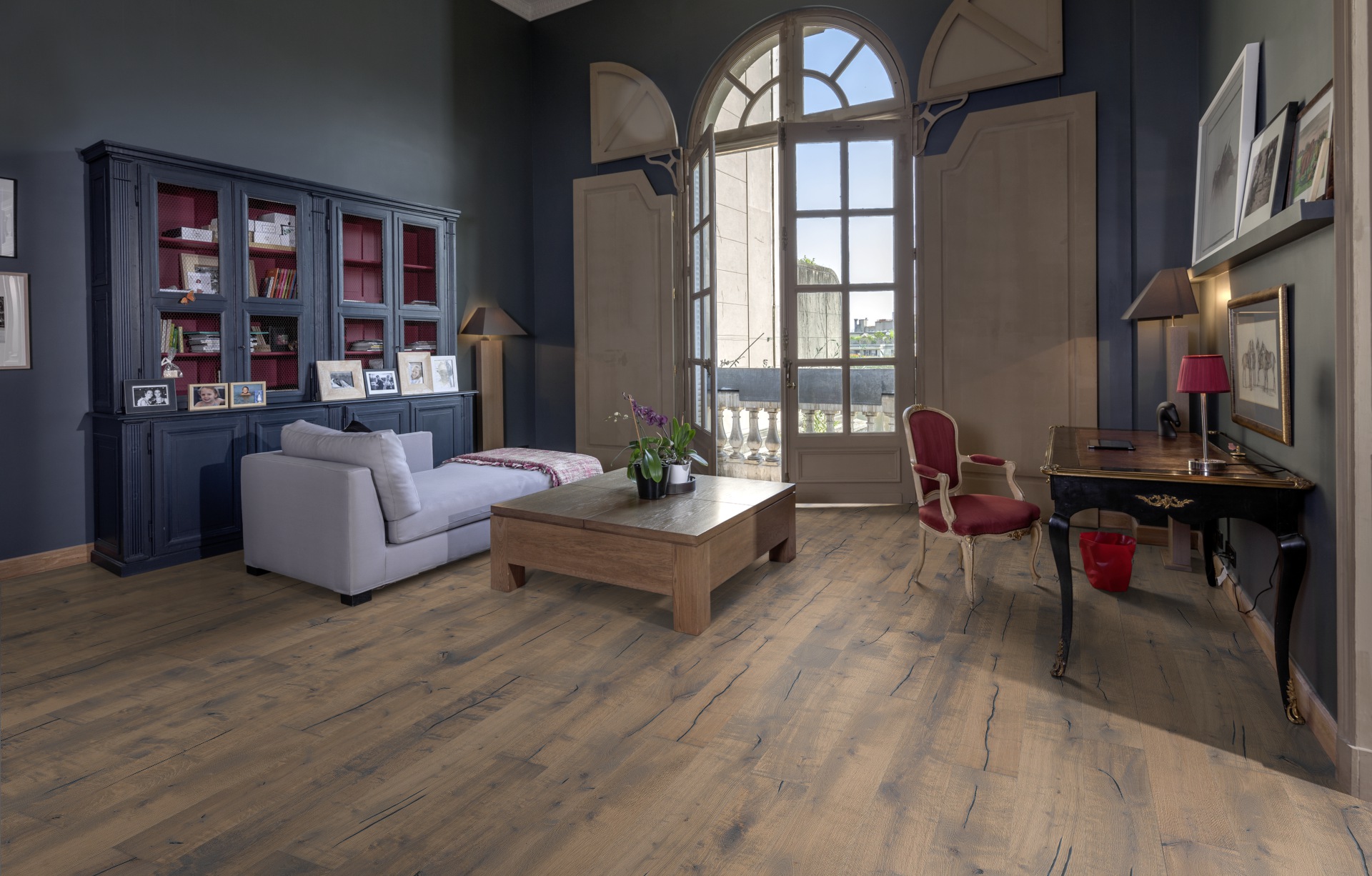 Паркетная доска Kahrs Смоланд Дуб Хандберд Handbord 151NDSEK06KW240 Expressive 2420×187×15 фото в интерьере Паркетная доска Kahrs Смоланд Дуб Хандберд Handbord 151NDSEK06KW240 Expressive 2420×187×15 фото в интерьере