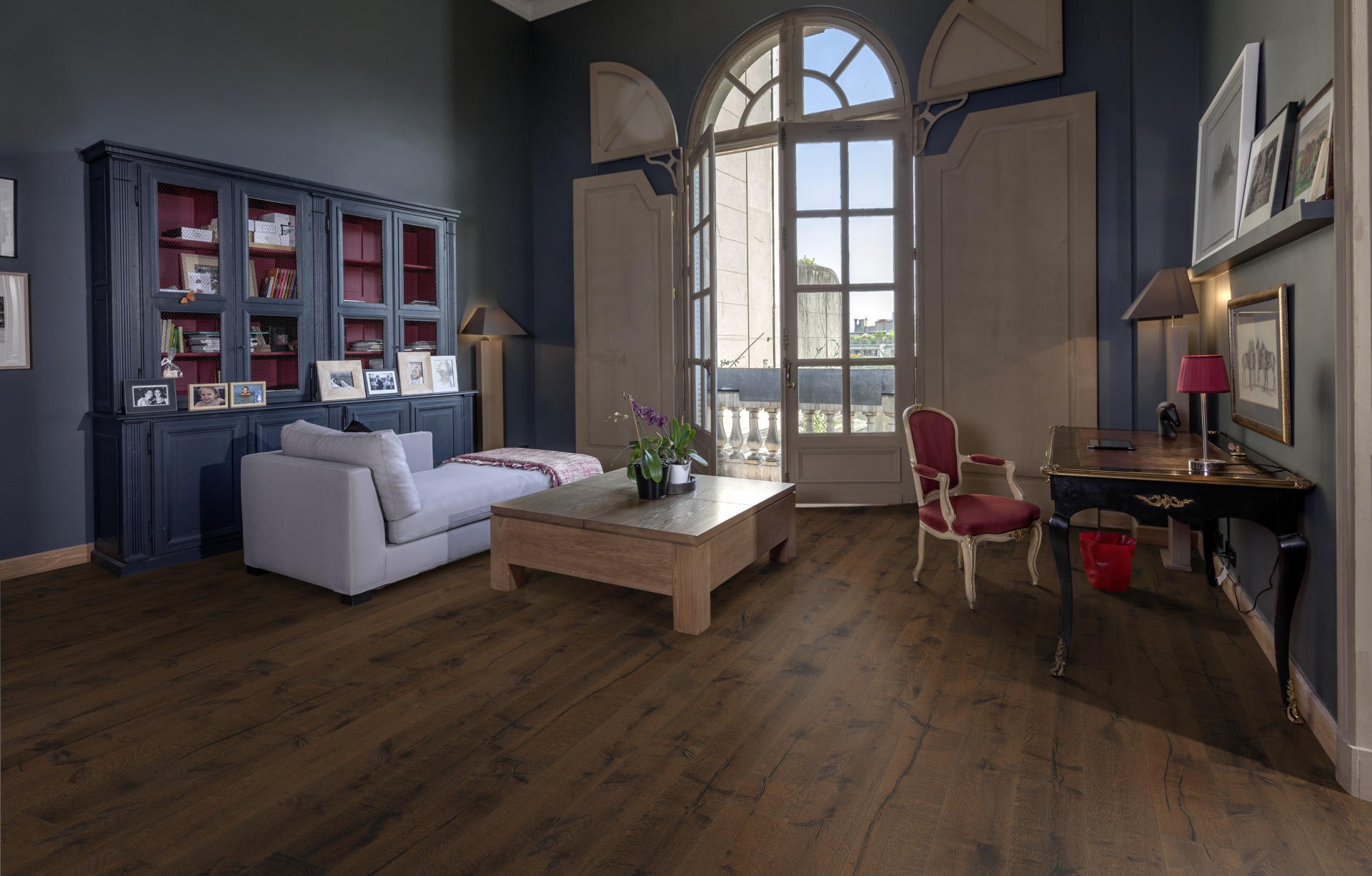 Паркетная доска Kahrs Смоланд Дуб Твета Tveta 151NDSEK04KW240 Expressive 2420×187×15 фото в интерьере