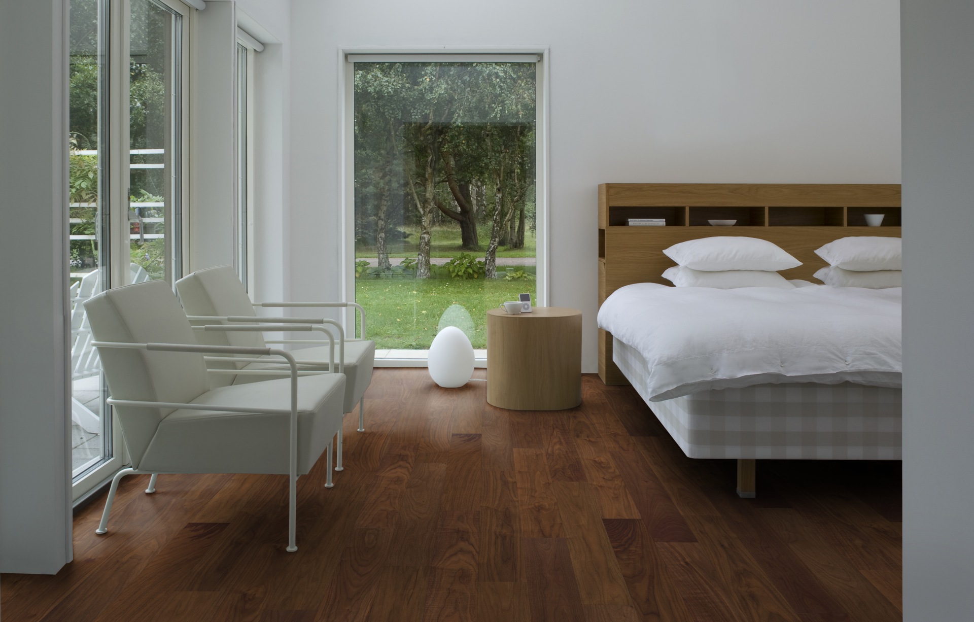 Паркетная доска Kahrs Юнити Орех Сад Garden 1200×125×10 фото в интерьере