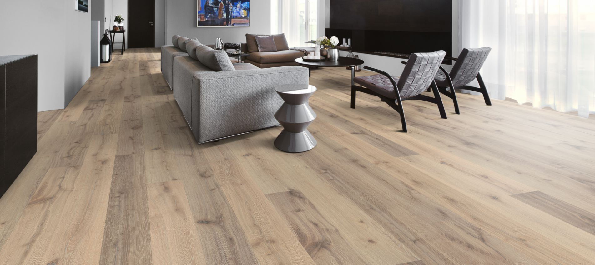 Паркетная доска Kahrs Променад дуб Луче Luce 151NDMEK11KW240 Dynamic 2420×187×15 фото в интерьере