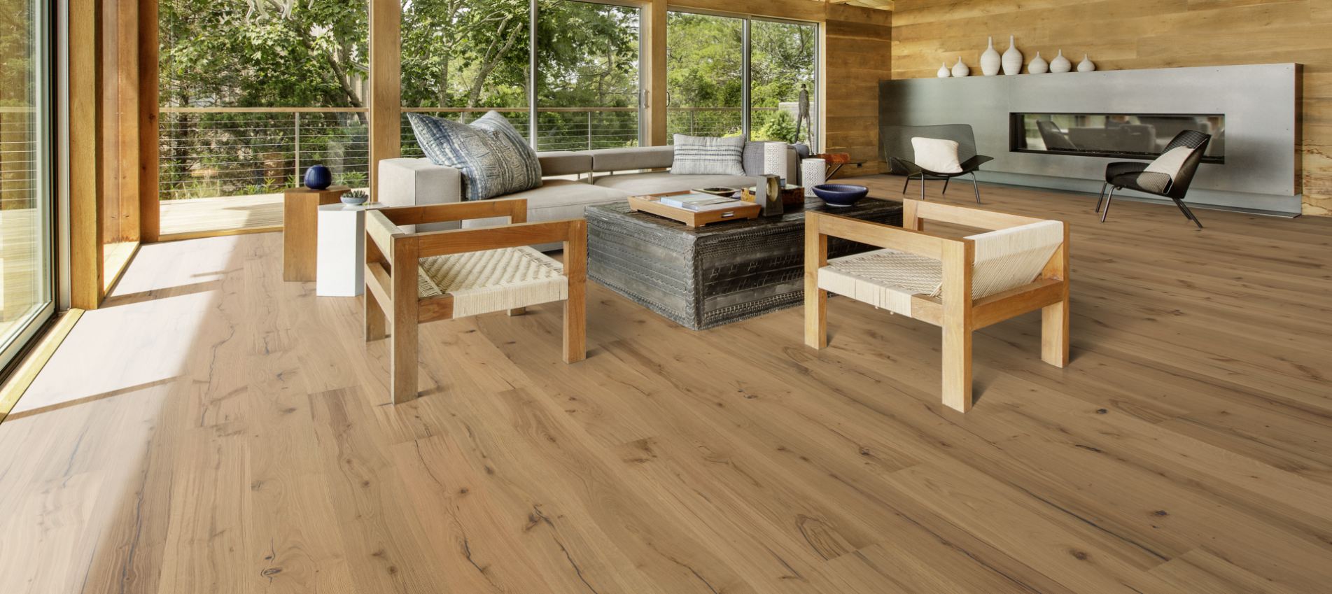 Паркетная доска Kahrs Променад Дуб Паллидо Pallido 151NDMEK10KW240 Dynamic 2420×187×15 фото в интерьере