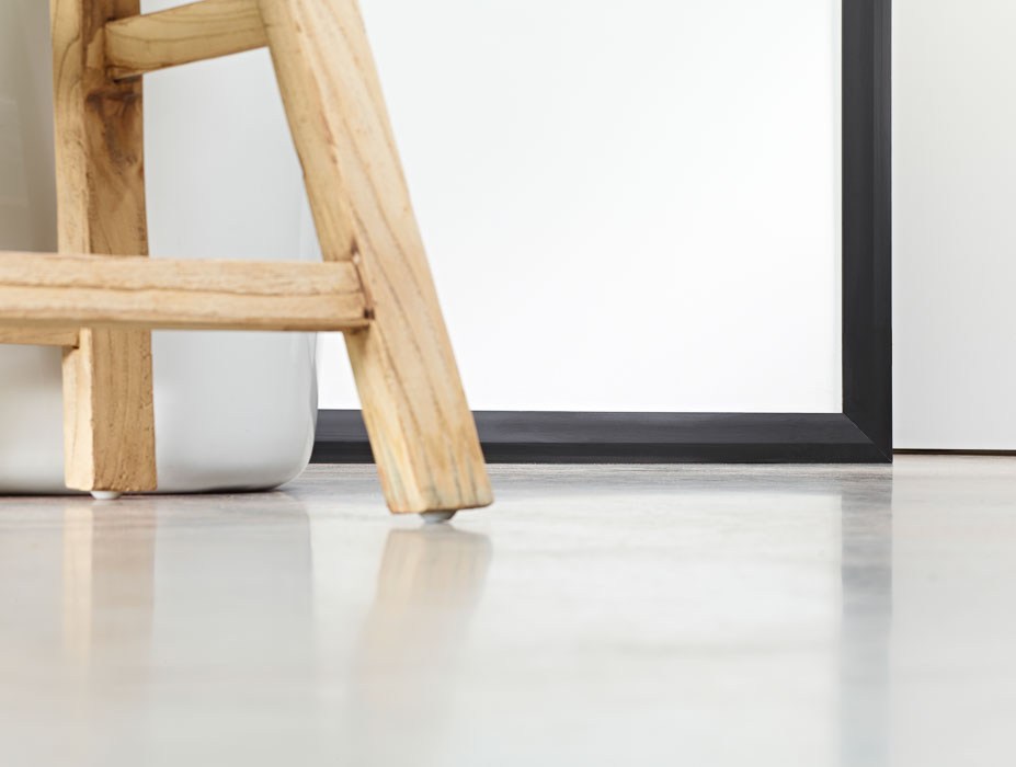 Плинтус под покраску Orac Decor Fundamentals SX159 2000×60×12 фото в интерьере