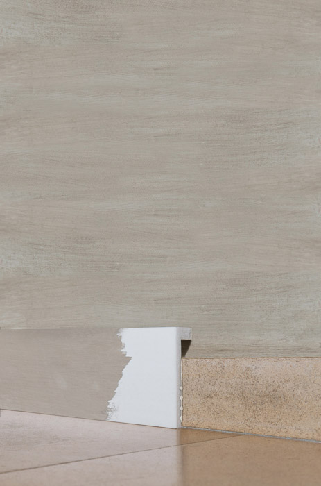 Плинтус под покраску Orac Decor Fundamentals SX171 2000×100×22 фото в интерьере