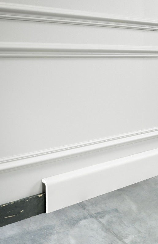 Плинтус под покраску Orac Decor Fundamentals SX185 2000×120×25 фото в интерьере