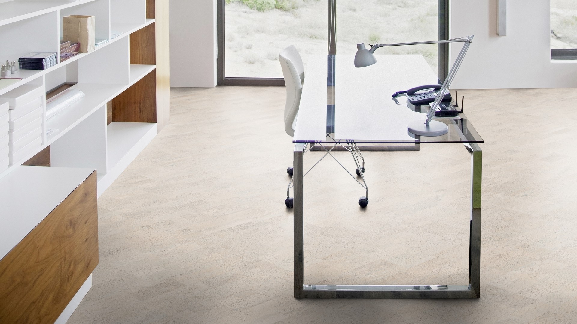 Пробковый пол замковый Wicanders Identity Moonlight I801002 905×295×10,5 фото в интерьере