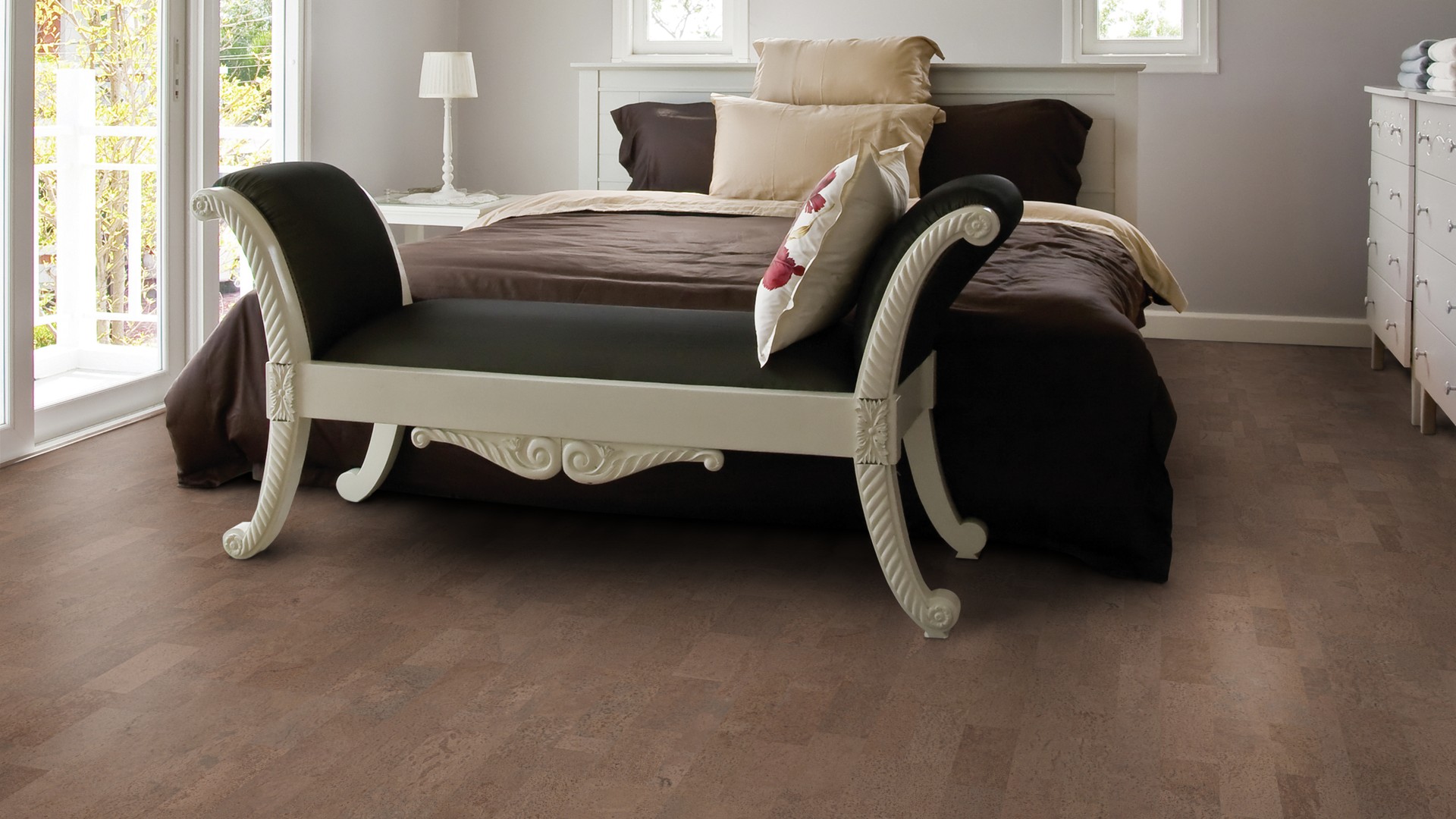 Пробковый пол замковый Wicanders Cork Essence Identity Tea I810002 905×295×10,5 фото в интерьере