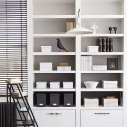 Краска Little Greene цвет Rubine Ashes 243