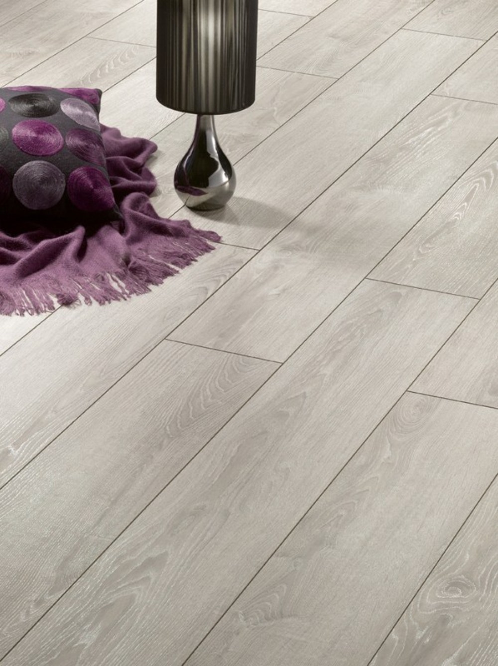 Ламинат Alsafloor Solid Medium Дуб Сардиния 619 1286×122×12 фото в интерьере Ламинат Alsafloor Solid Medium Дуб Сардиния 619 1286×122×12 фото в интерьере