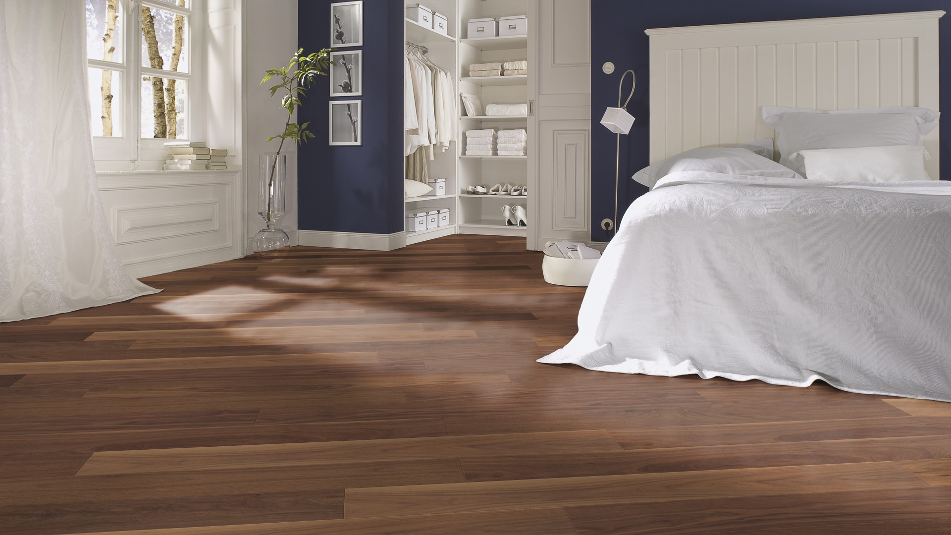 Паркетная доска Meister PS 300 Residence Орех Американский 8044 1187×142×13 фото в интерьере