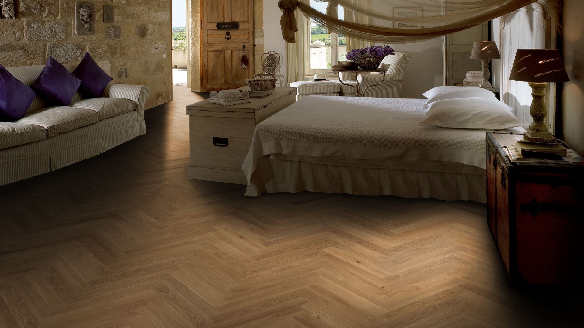 Инженерная доска Kahrs Студио Дуб CD матовый Oak CD matt lacquer HB 111PCDEK09KH050 Lively венгерская елка 490×70×11 фото в интерьере