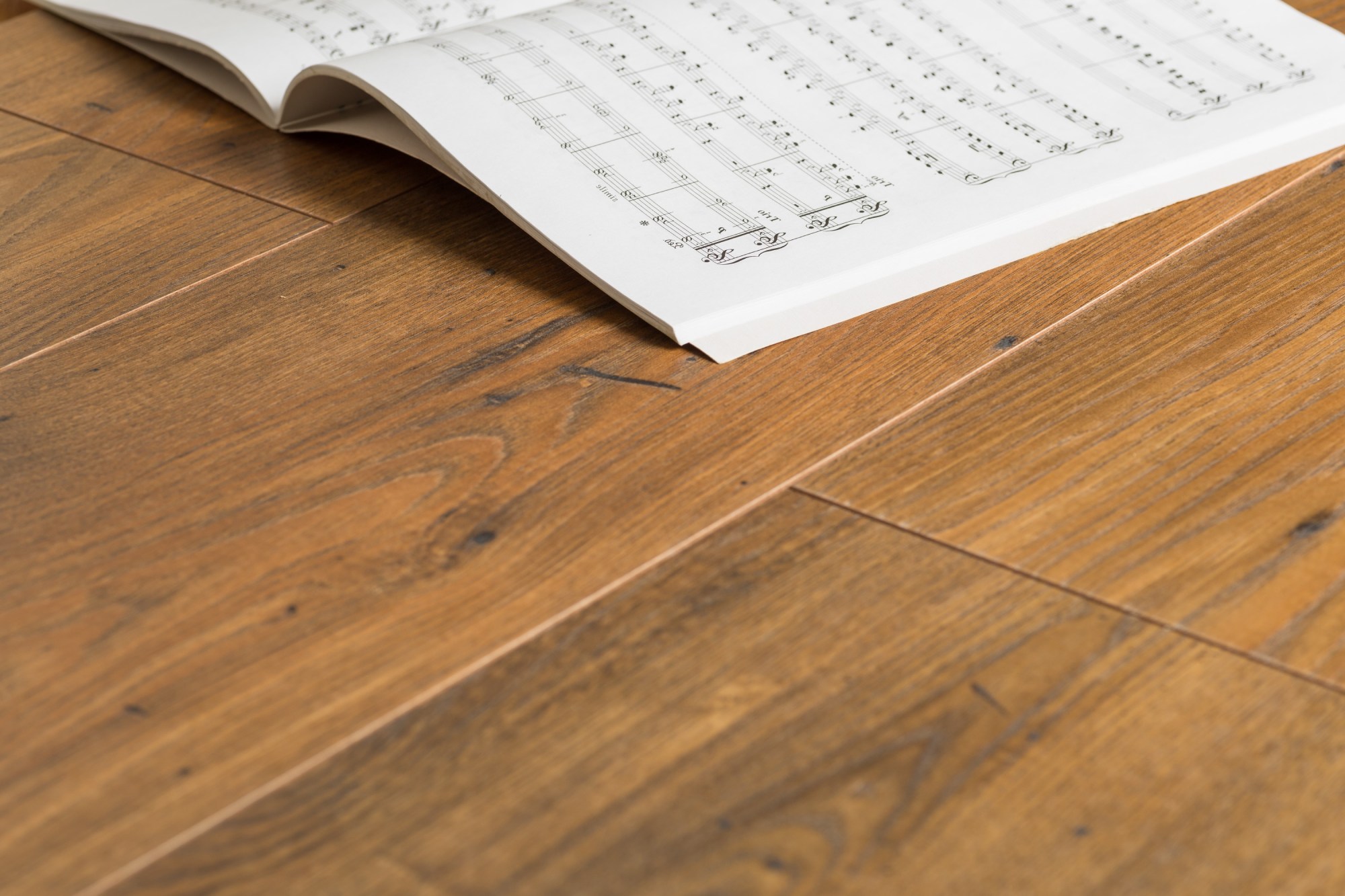 Ламинат Kronopol Aurum Sound Chesnut Blues D 3342 1375×188×12 Ламинат Kronopol Aurum Sound Chesnut Blues D 3342 1375×188×12