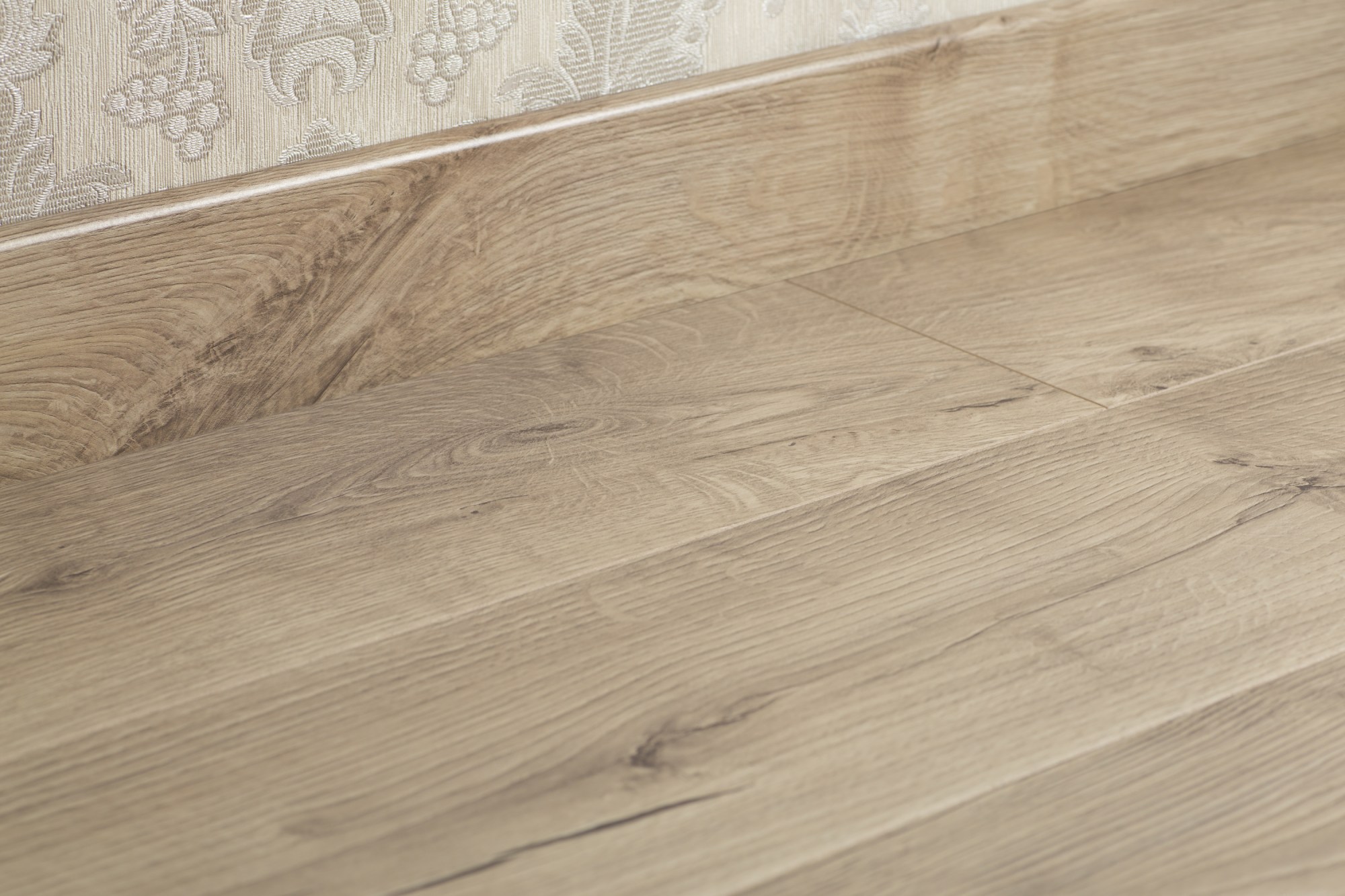 Ламинат Kronopol Aurum Sound Oak Piano D 3883 1375×188×12 Ламинат Kronopol Aurum Sound Oak Piano D 3883 1375×188×12