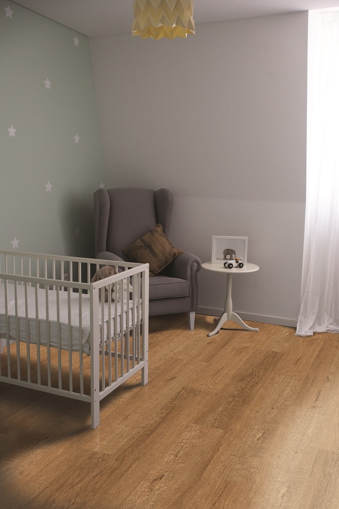 Пробковый пол клеевой CorkArt Design concept Enzo PY 4017 LNN X 1200×210×6 фото в интерьере