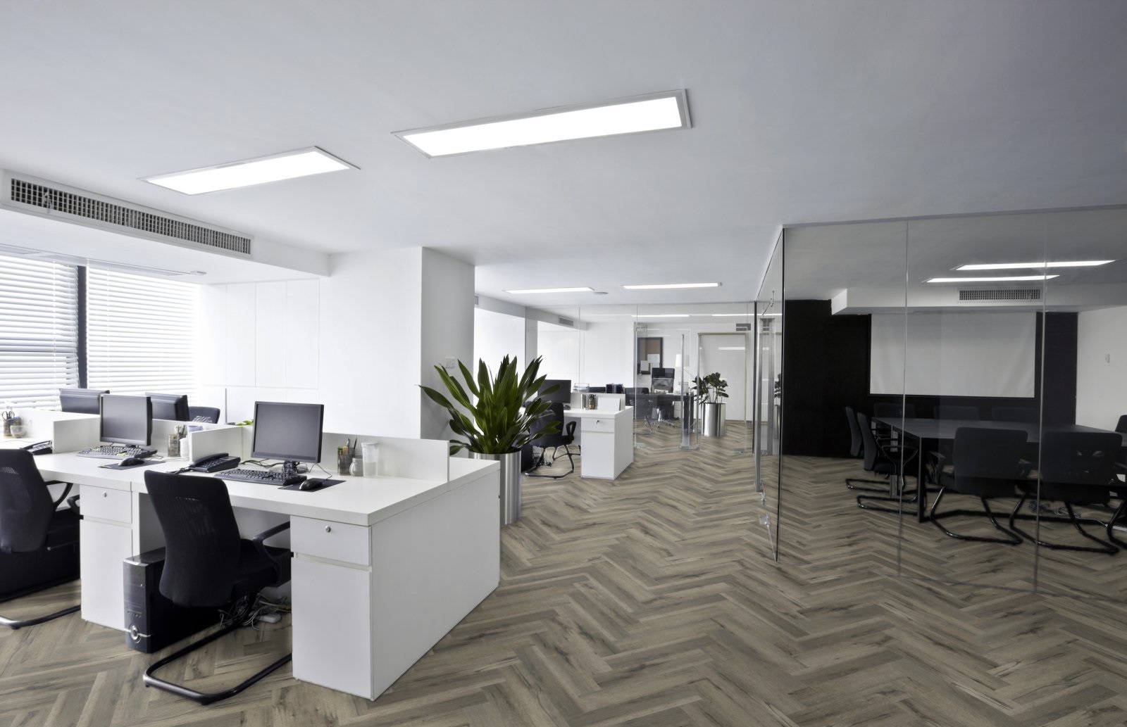 Кварцвиниловый SPC ламинат Fargo Parquet Дуб Мадрид 33-001-1 венгерская елка 615×123×3,5 фото в интерьере Кварцвиниловый SPC ламинат Fargo Parquet Дуб Мадрид 33-001-1 венгерская елка 615×123×3,5 фото в интерьере