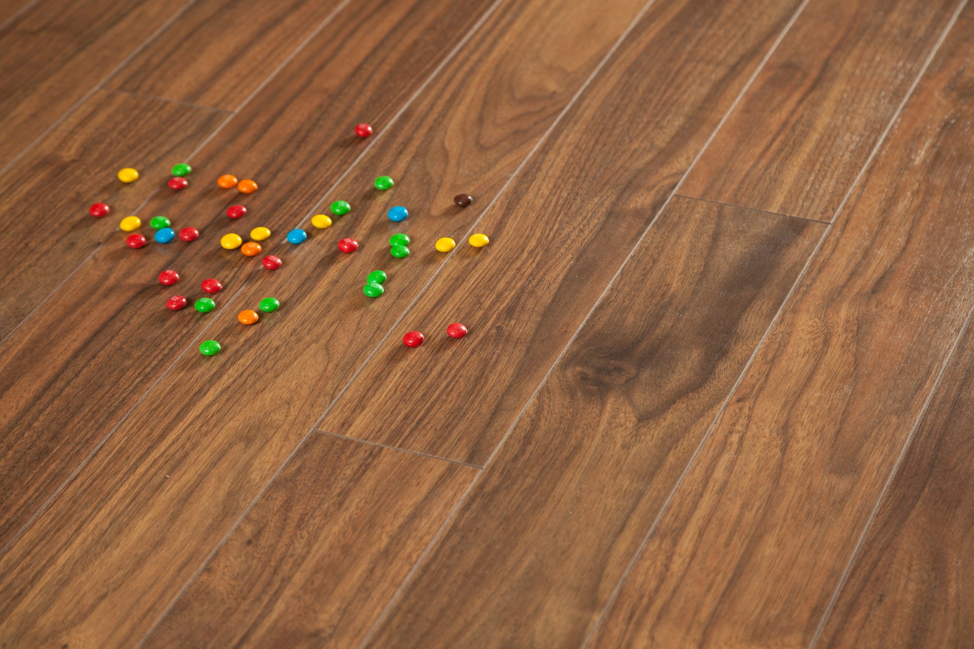 Ламинат Kronopol Platinium Cuprum Walnut Toskana D 4903 1380×113×12 Ламинат Kronopol Platinium Cuprum Walnut Toskana D 4903 1380×113×12