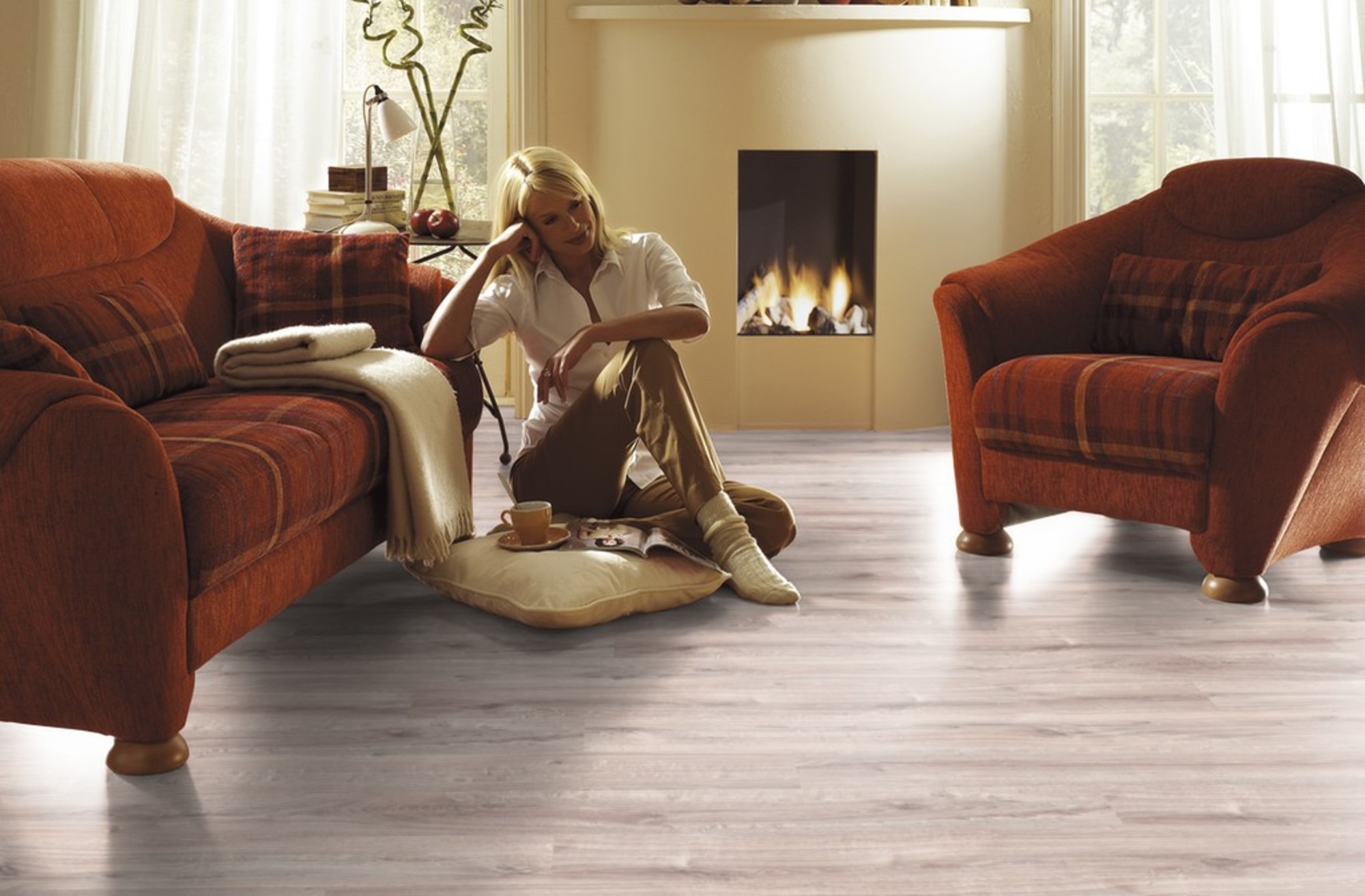 Ламинат Kronopol Platinium Blackpool Oak Downing D 4922 1380×244×10 фото в интерьере