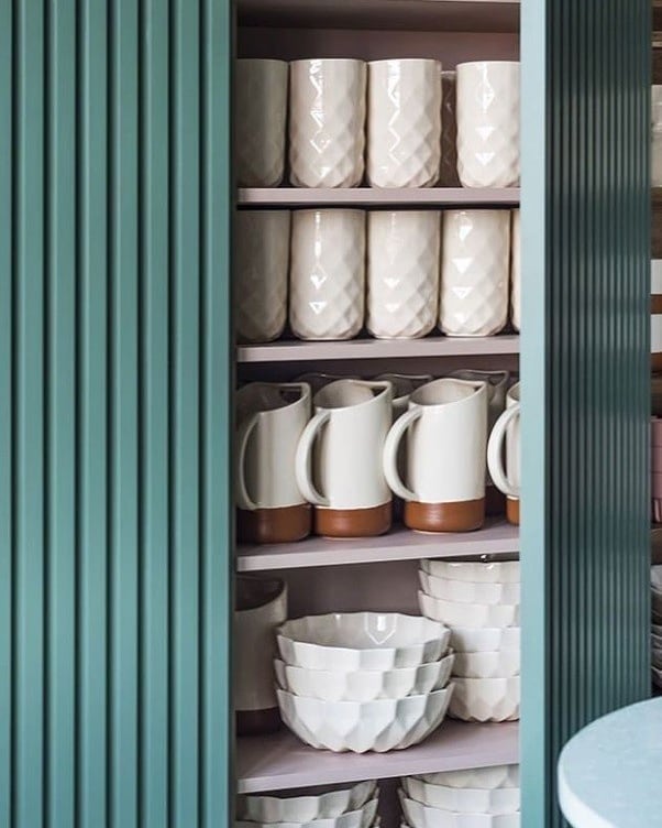 Стеновая панель под покраску Orac Decor Bar W111 2000×250×20 фото в интерьере