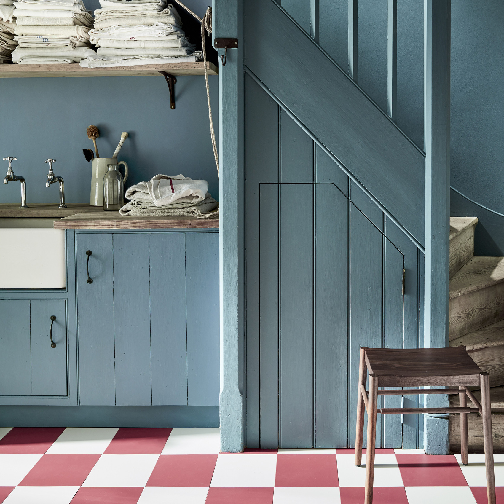 Краска Little Greene цвет Etruria 326 Intelligent Matt 1 л фото в интерьере