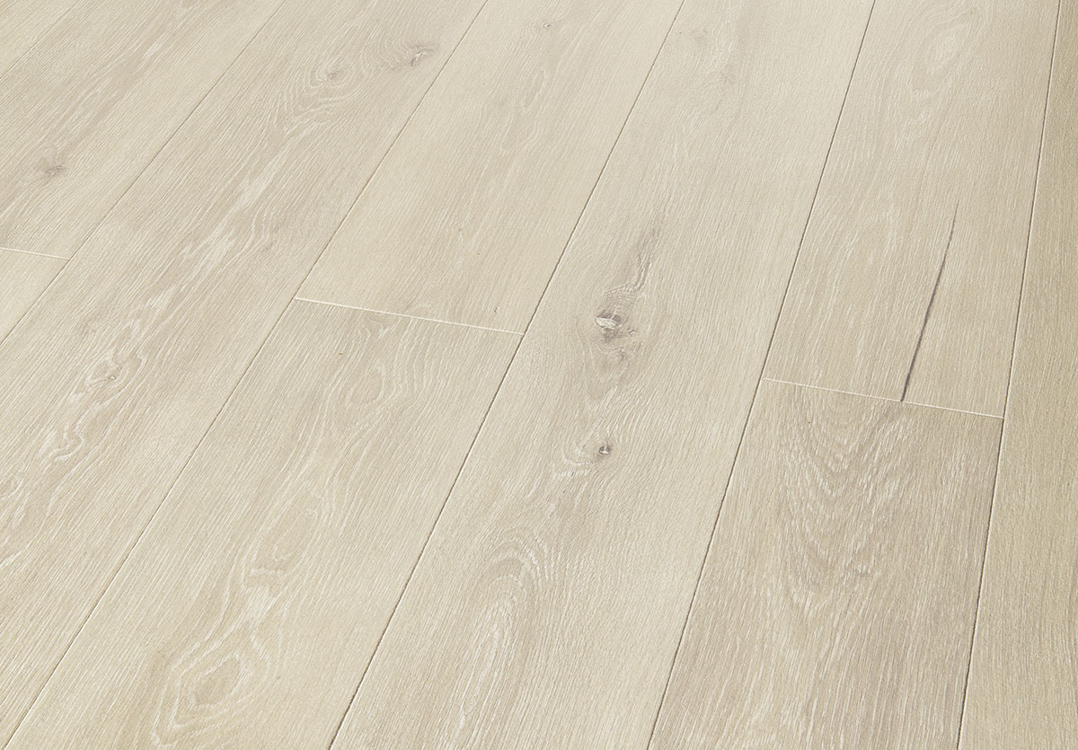 Пробковый пол замковый Wicanders Wood Essence Washed Arcaine Oak D8G1001 1830×185×11,5 фото в интерьере