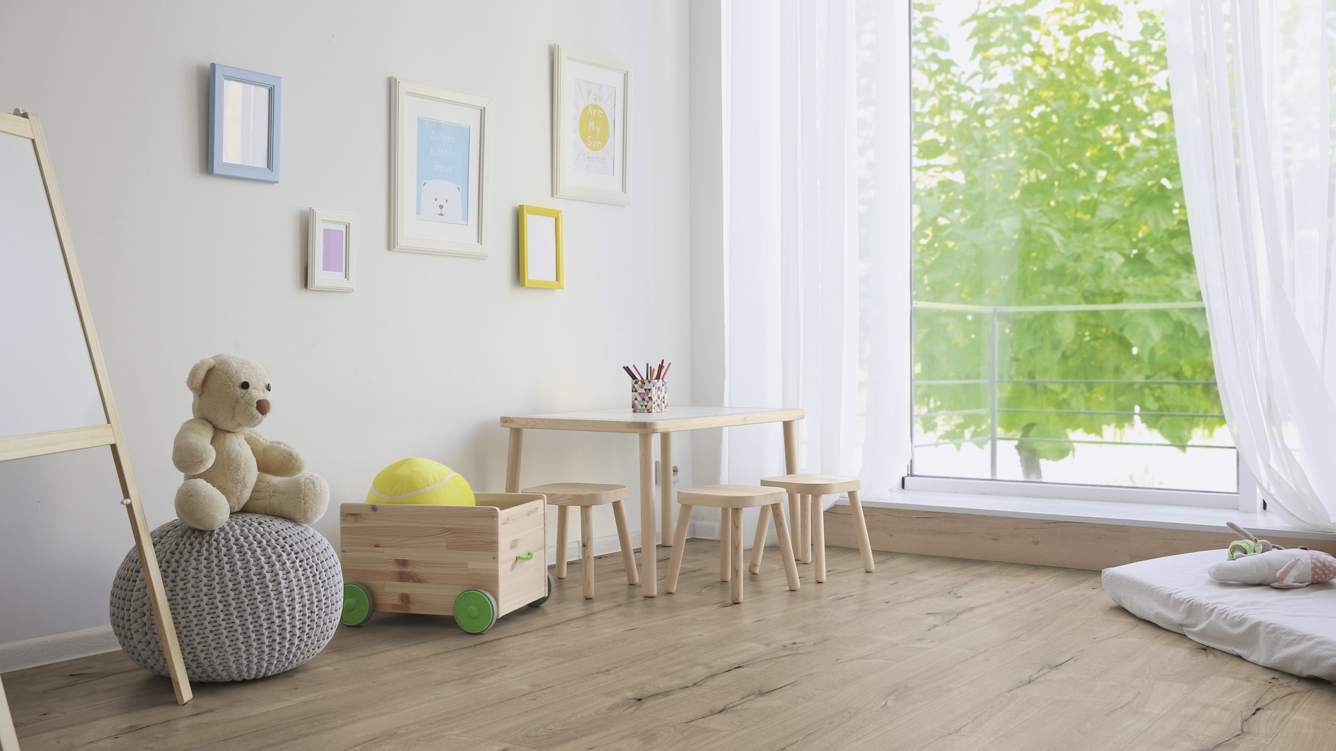 Паркетная доска Kaindl Aqua Pro Wood Дуб Bristol O272 LU 1383×244×8,5 фото в интерьере
