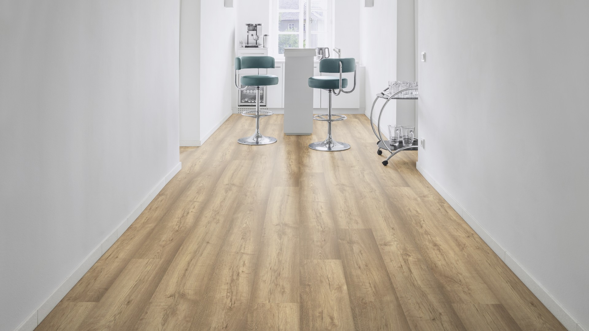 Ламинат Kaindl Classic Touch Стандартная доска Дуб York 37434 EG 1383×193×8 фото в интерьере Ламинат Kaindl Classic Touch Стандартная доска Дуб York 37434 EG 1383×193×8 фото в интерьере