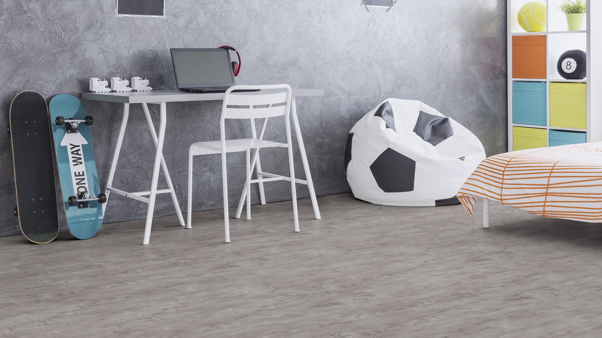 Ламинат Kaindl Classic Touch Стандартная доска Дуб Nixon K4386 AT фото в интерьере