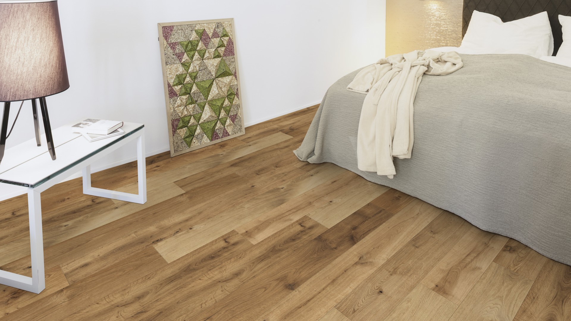 Ламинат Kaindl Aqua Pro Supreme Easy Touch 8.0 Премиум Дуб Patras О524 HG 1383×159×8 фото в интерьере Ламинат Kaindl Aqua Pro Supreme Easy Touch 8.0 Премиум Дуб Patras О524 HG 1383×159×8 фото в интерьере