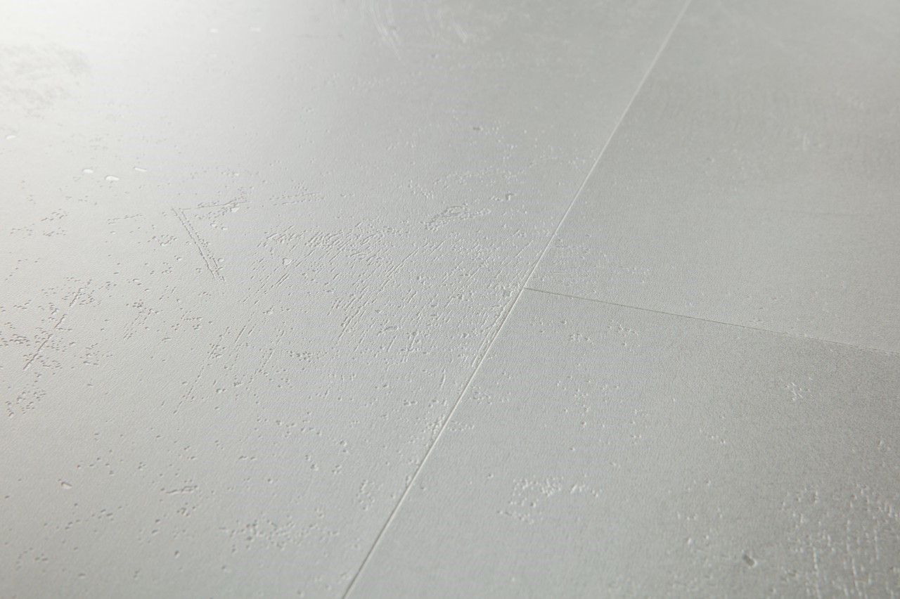 Кварцвиниловая плитка Quick Step клеевая Ambient Glue Plus Шлифованный бетон светло-серый AMGP40139 1305×327×2,5